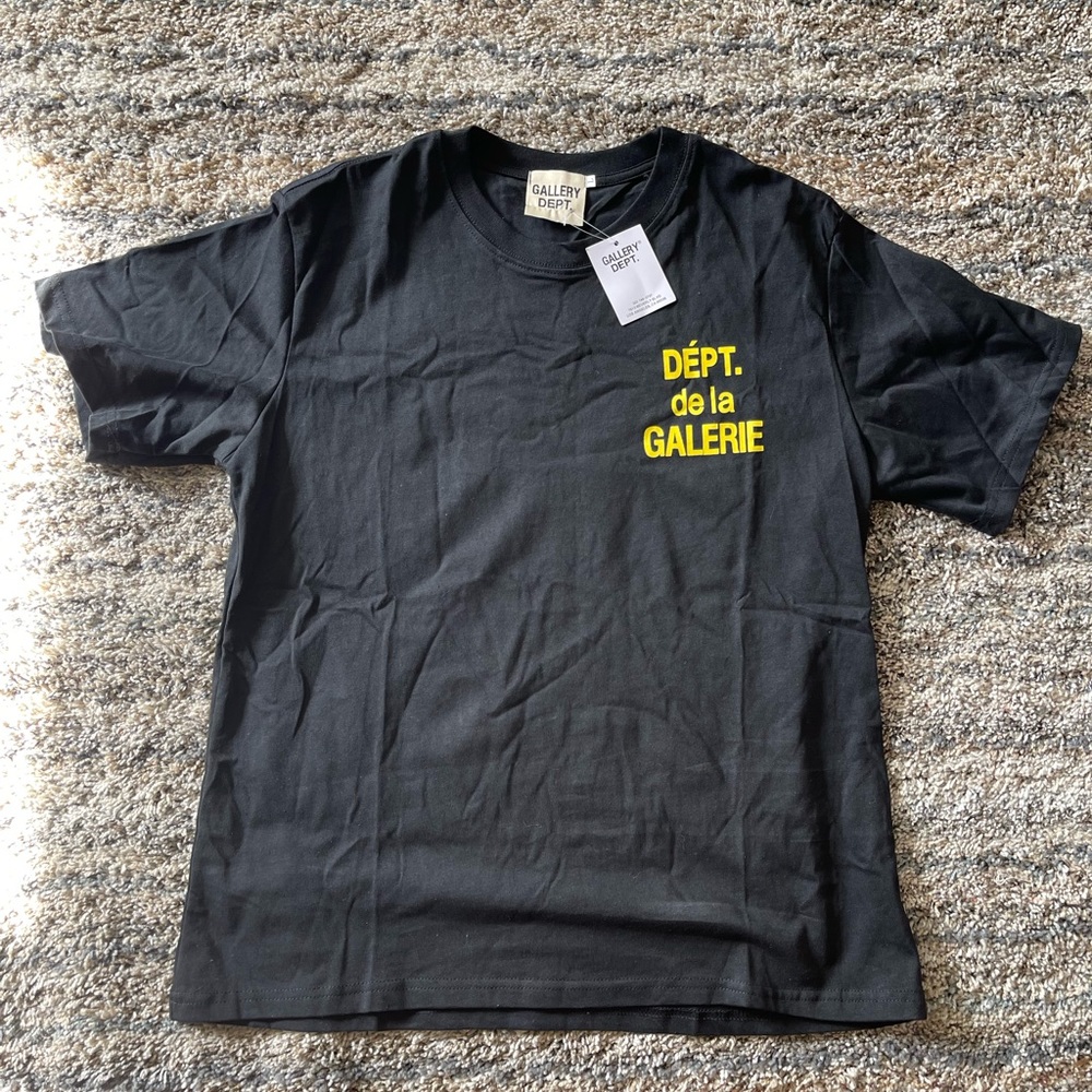 Dept de la Galerie (Gallery Dept) T shirt